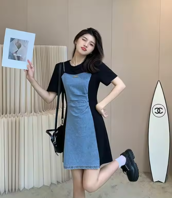 Gaun Musim Panas 2025 Model Baru Wanita Plus Size dengan Desain Padu Padan, Bergaya Ratu, Fit dan Elegan, Gaun Denim Fashion
